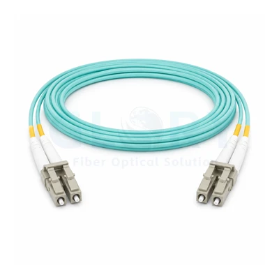 Kabel światłowodowy LC UPC do LC UPC z krótkim rozruchem, dupleksowy OM3